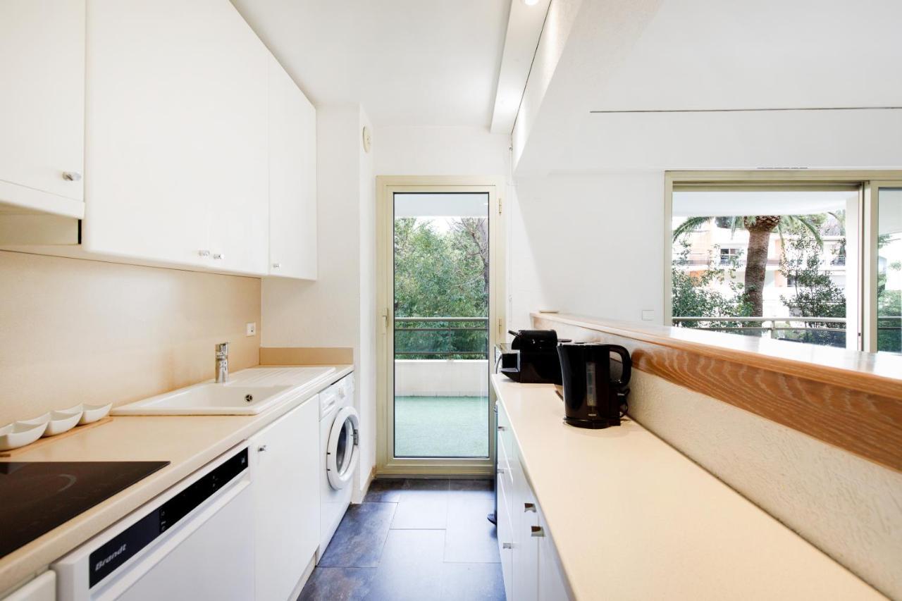 Select Home Yourhosthelper Cannes Luaran gambar